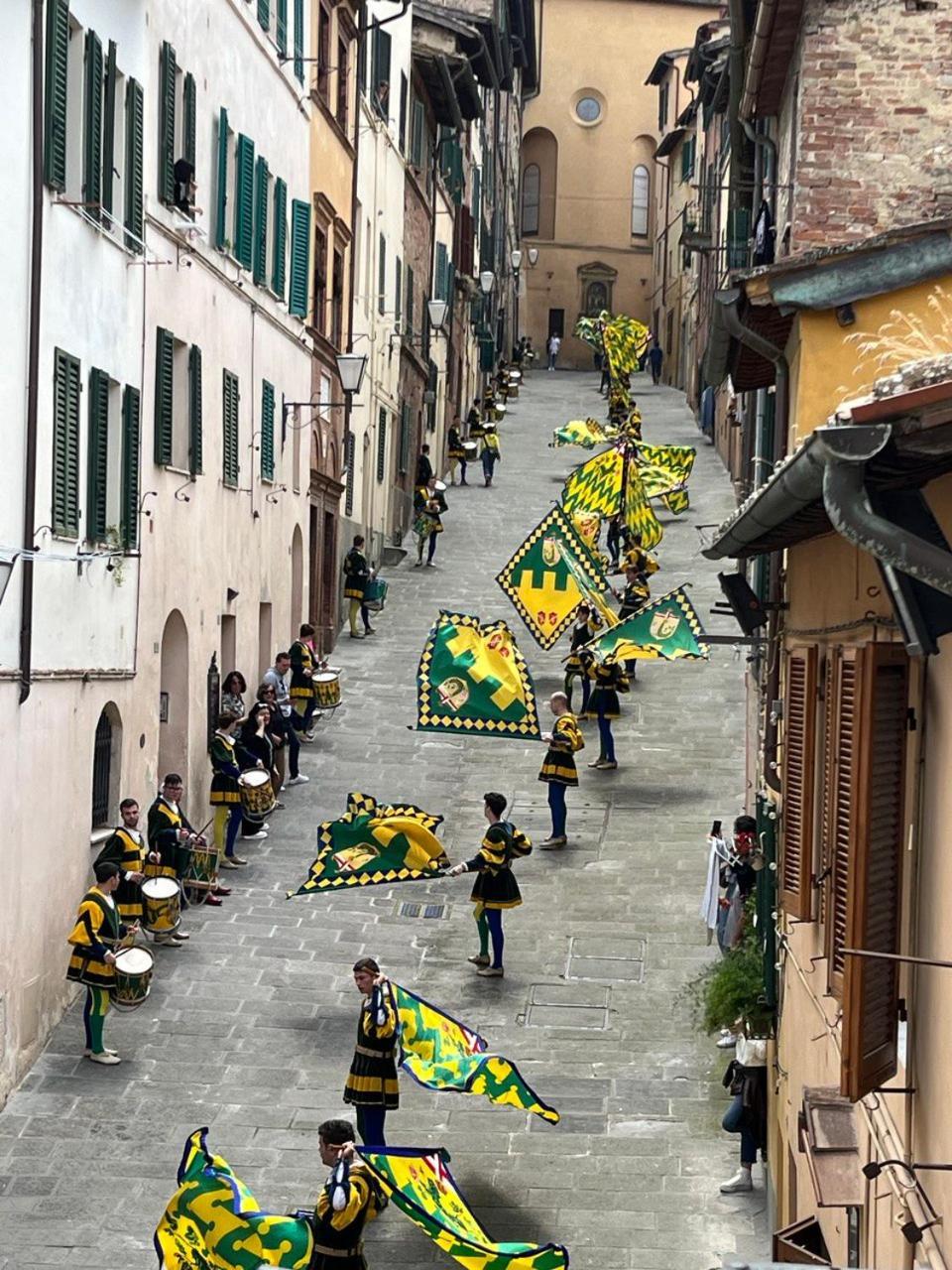 La Campanina-Nel Cuore Di Siena E Della Contrada Eksteriør bilde
